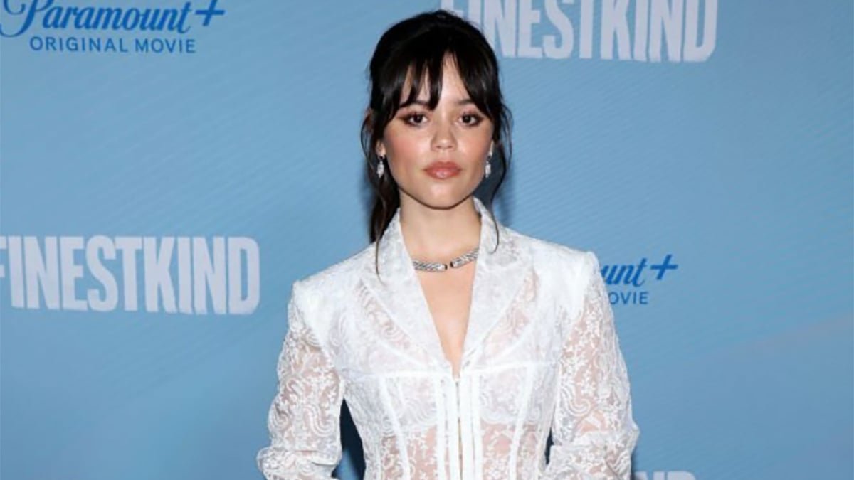 The Stars Who Shined On The Red Carpets: December